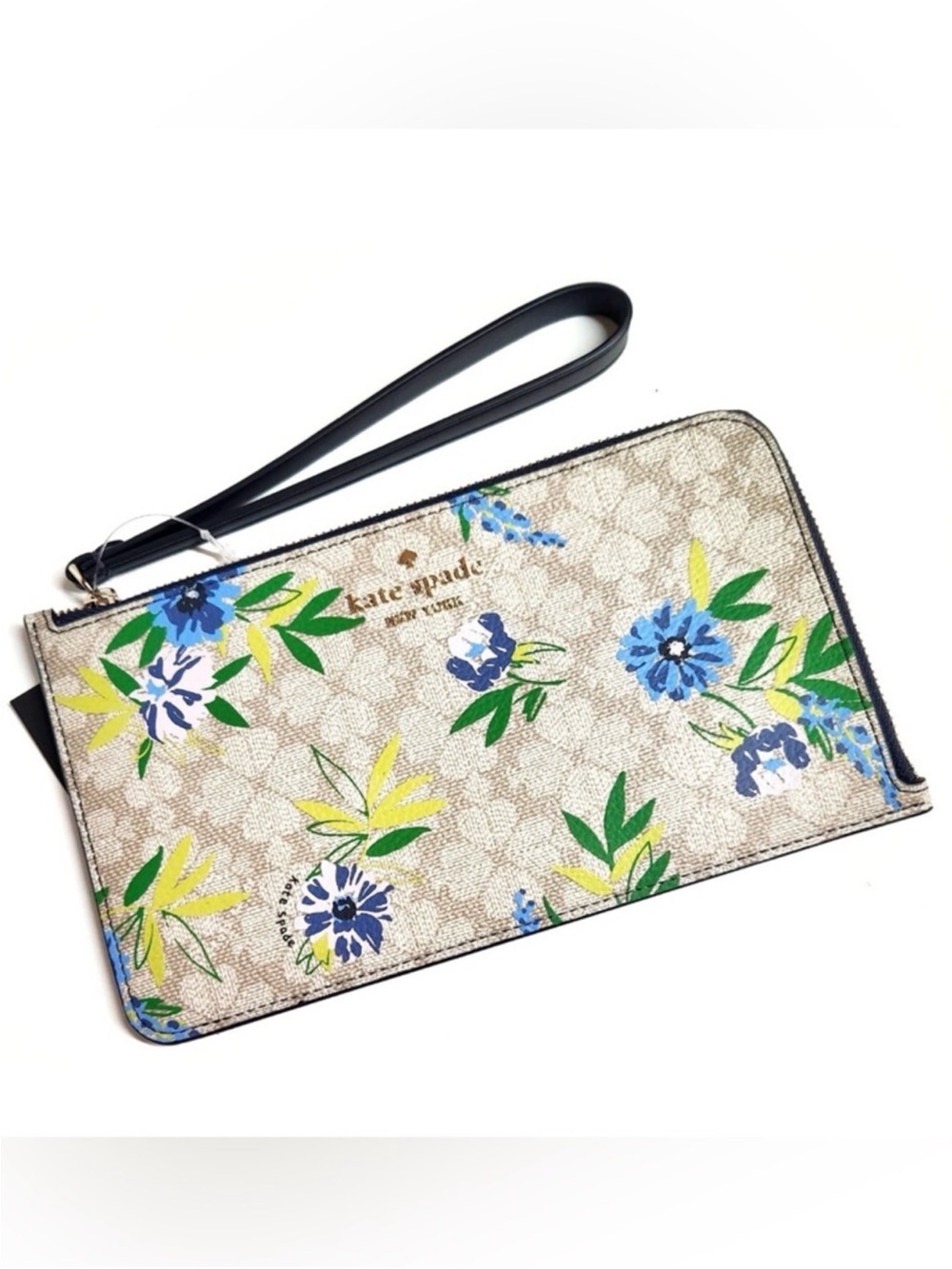 NWT Kate Spade Lucy Spade Flower Floral Medium L-Zip
Wristlet - Picture 6 of 13